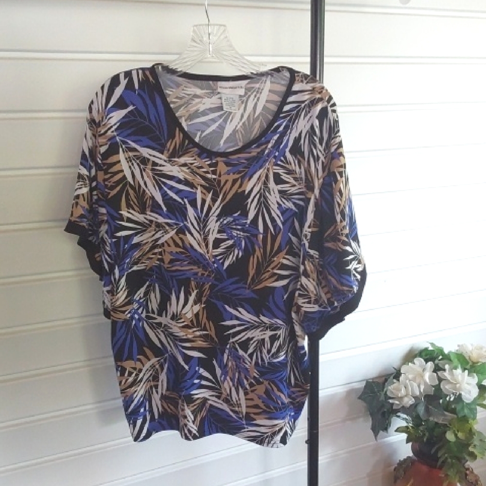 Bon Worth Leaf Print Blouse - Blue, Brown, and White Size Medium